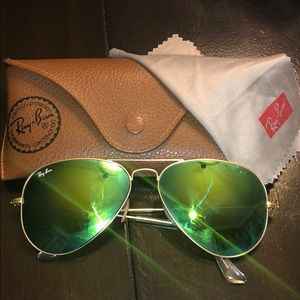 Ray Ban Aviator Sunglasses